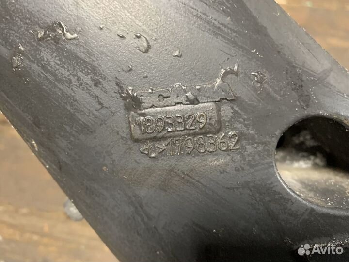 Впускной коллектор Скания 1893329 Scania