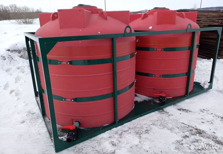 Емкость для перевозки воды. кас