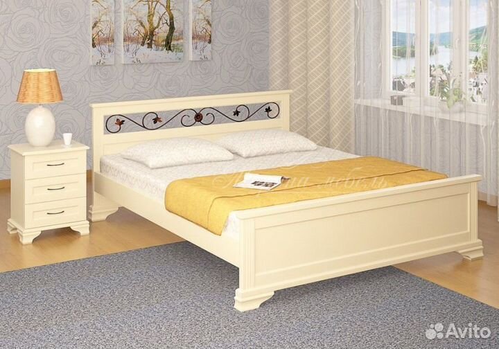 Кровать двуспальная Классика с ковкой