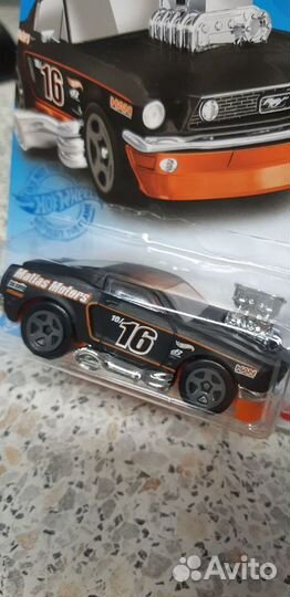 Модель Hot Wheels 