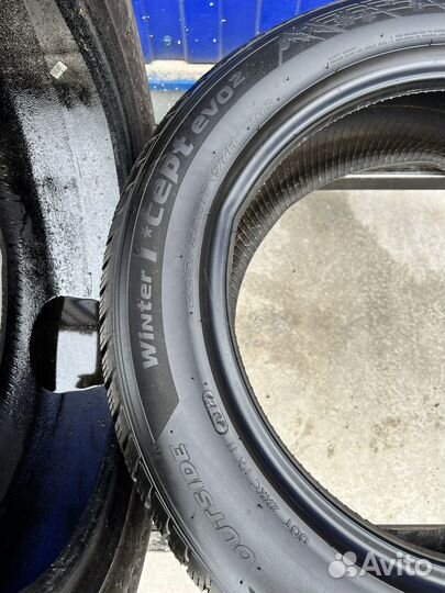 Hankook Winter I'Cept Evo2 W320 225/55 R17