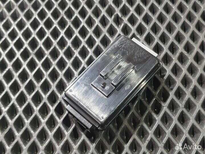 Блок управления USB Jaguar XE X760 2016