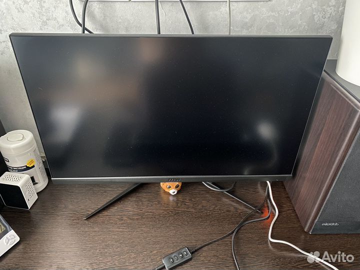 Монитор MSI Optix G273