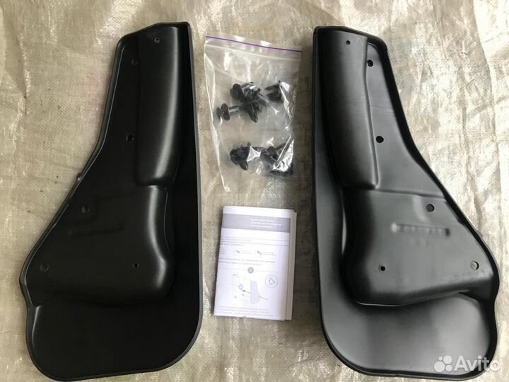 Брызговики передние на Mицубиси ASX после 2016 г