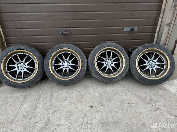 Dunlop Winter Maxx WM01 255/45 R18 99