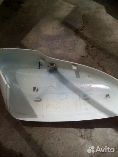 Накладка зеркала левая volkswagen passat b7