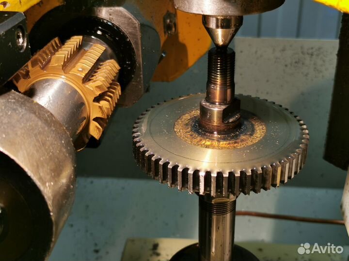 Зубофрезерные и зубодолбежные работы