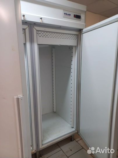 Морозильный шкаф