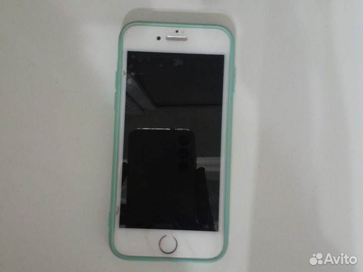 iPhone 7, 32 ГБ