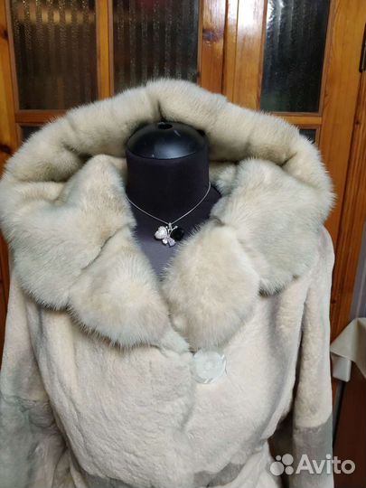 1Шубка из бобрика