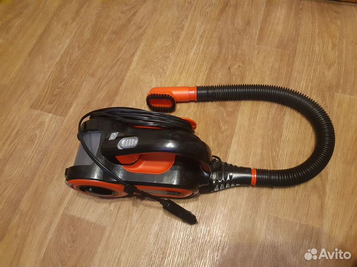 Автомобильный пылесос Black Decker PAV 1205