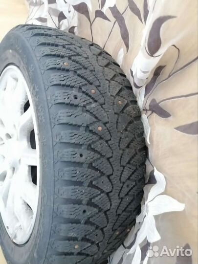 Литые диски на зимней резине.R15