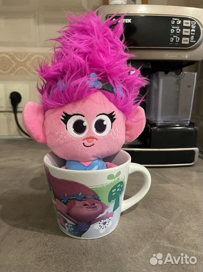 Кружка с игрушкой из Магнита