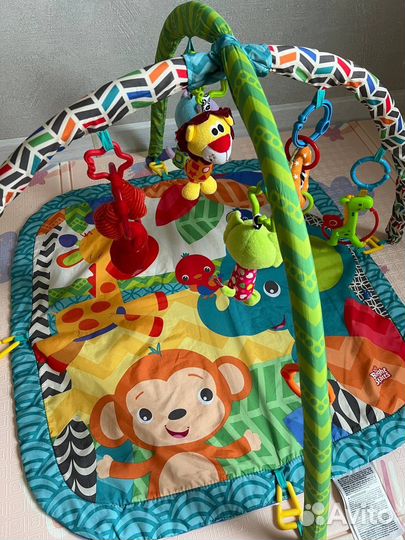 Развивающий коврик детский
