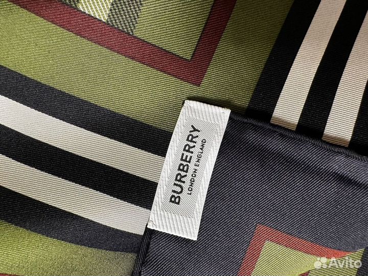 Шелковый женский платок Burberry