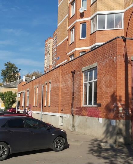 Торговая площадь, 317.6 м²