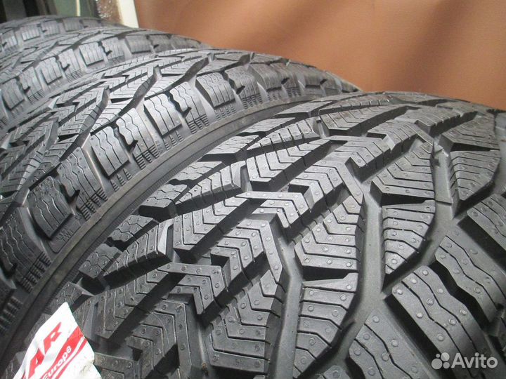 Tigar SUV Winter 215/65 R17 99V