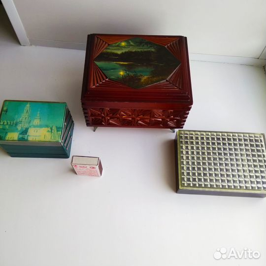 Шкатулки и сувениры времён СССР