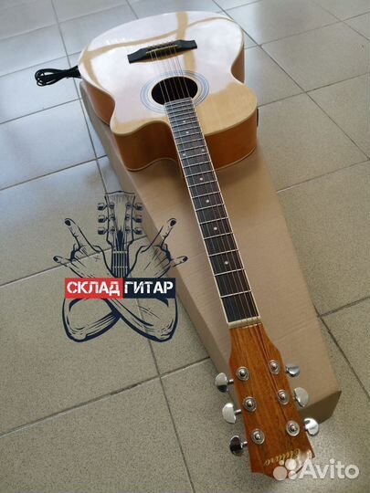 Гитара электроакустическая Elitaro E4050EQ N