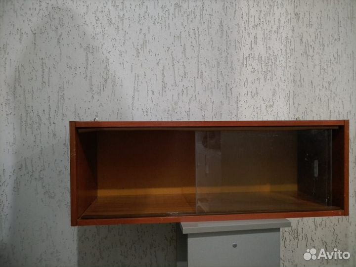 Книжные полки