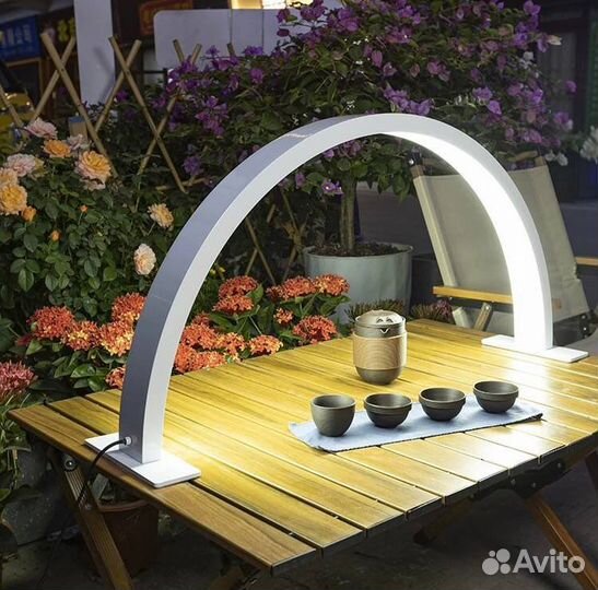 Светодиодная лампа для маникюра