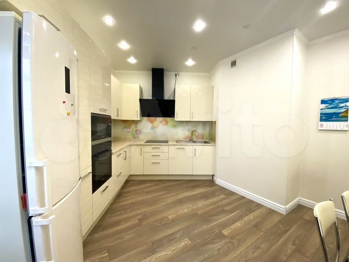 3-к. квартира, 91,6 м², 12/23 эт.