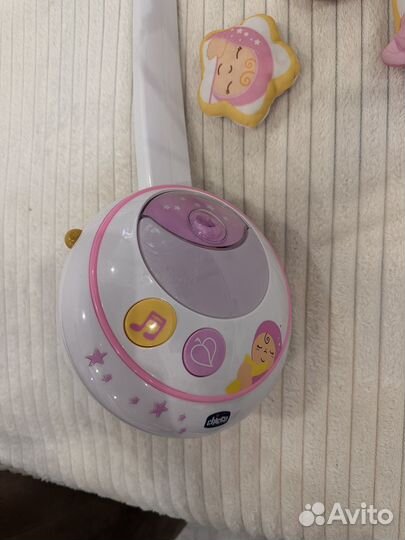 Детский мобиль в кроватку музыкальный