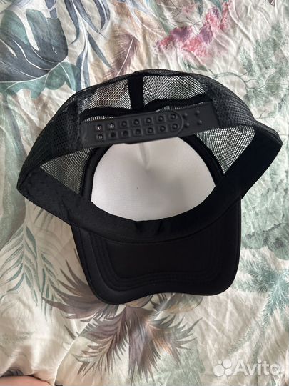 Кепка новая