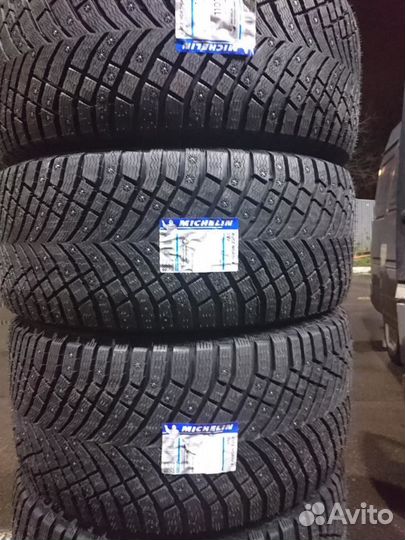 Michelin X-Ice North 4 SUV 275/55 R20 117T