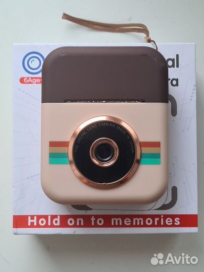 Фотоаппарат моментальной печати