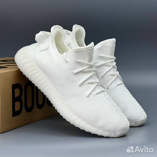 Белые Yeezy Boost 350 V2 новые