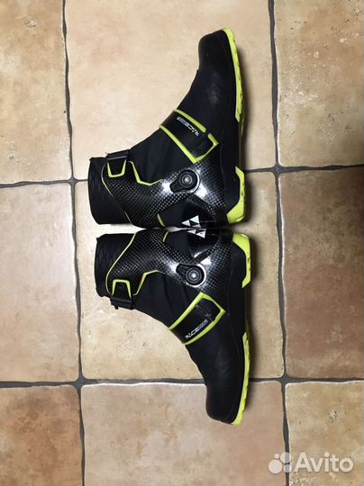 Лыжные ботинки fischer carbonlite