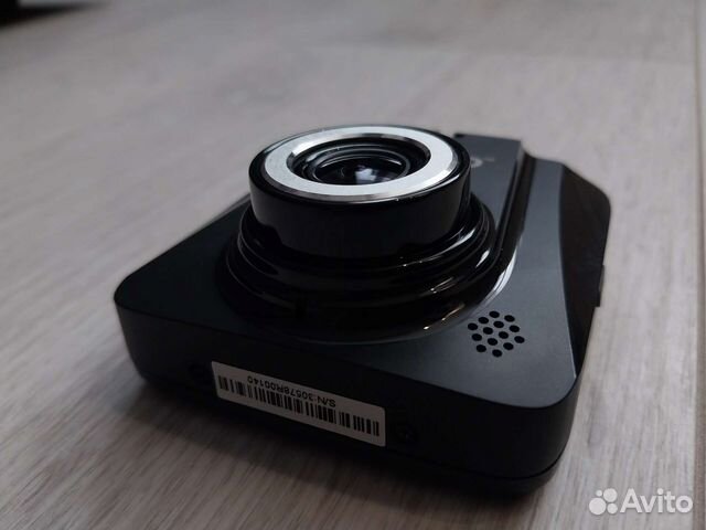 Видеорегистратор Mio MiVue C305 / новый