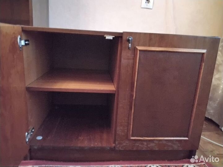 Тумба под телевизор