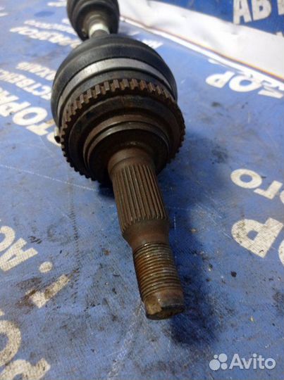 Левый привод Chevrolet Aveo T250 хэтчбек B12S1