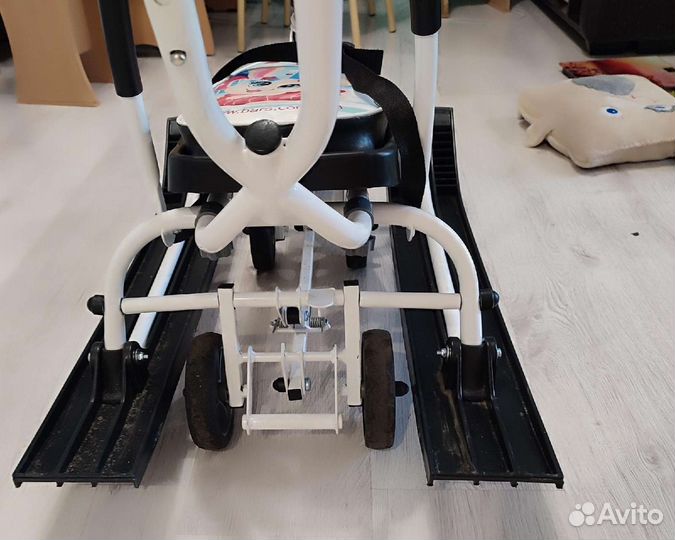 Детский снегокат