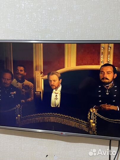 Телевизор LG LED 42