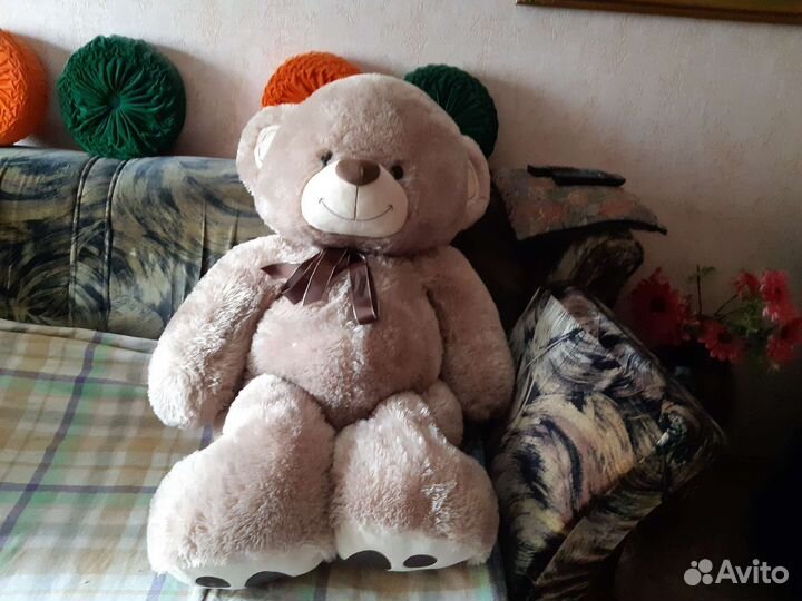 Плюшевый медведь