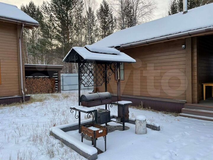 Дом 300 м² на участке 20 сот.