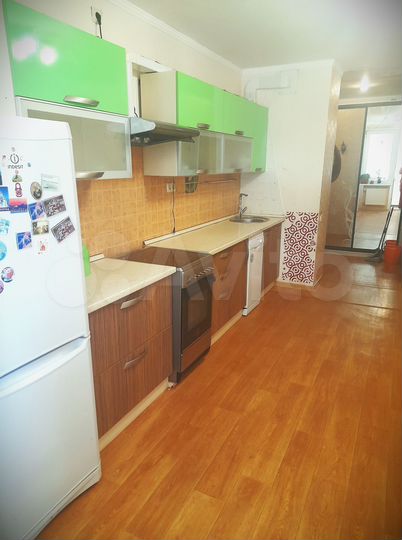 2-к. квартира, 60 м², 10/25 эт.