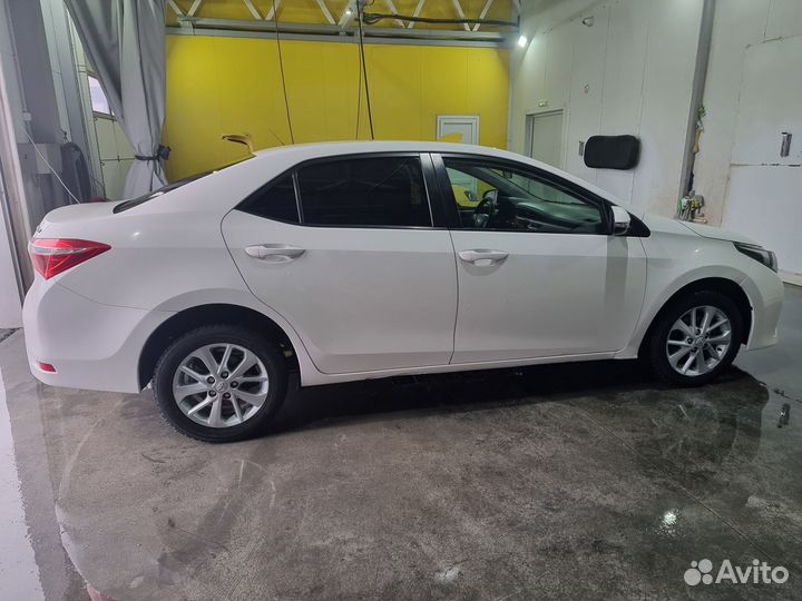 Toyota Corolla 1.6 CVT, 2015, 250 000 км