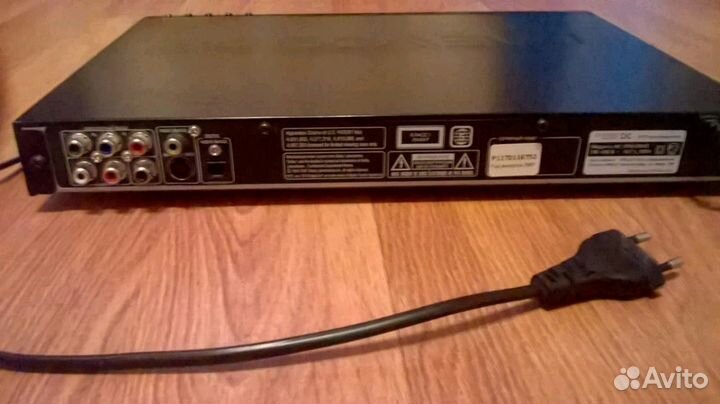 DVD плеер DNS-5800S