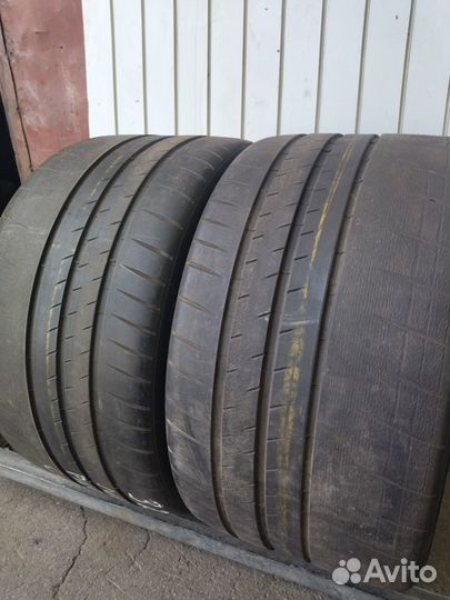 Michelin Pilot Sport Cup 2 325/30 R20