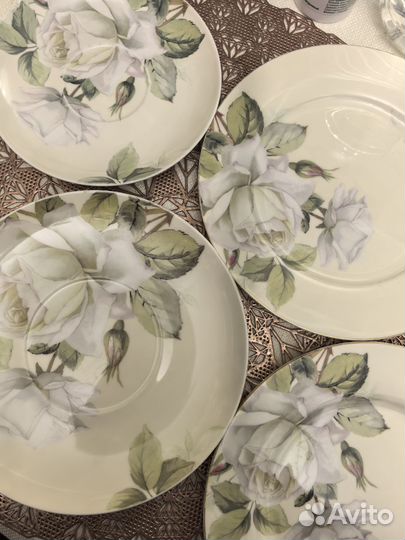 Тарелка Белые розы Англия