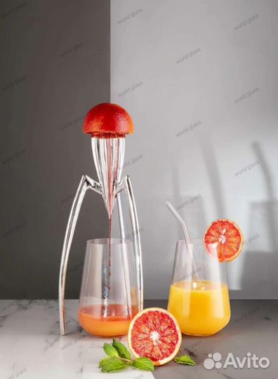 Соковыжималка для цитрусовых под Alessi с ньюансом