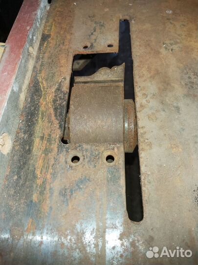 Деревообрабатывающий станок мбк-2 с фрезами