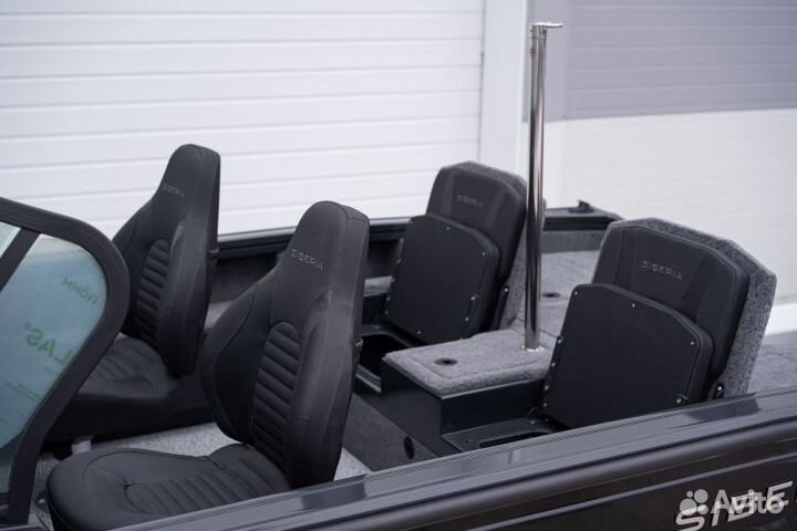 Лодка Siberia S4 мод. 2 с мотором Mercury 60