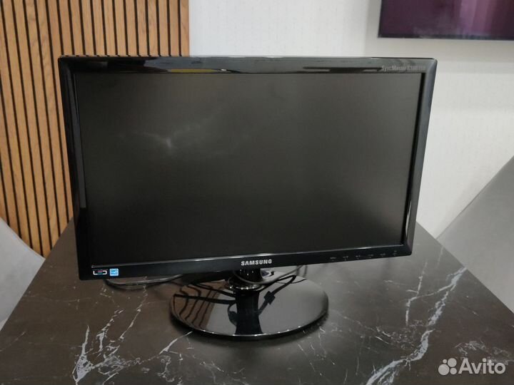 Монитор samsung