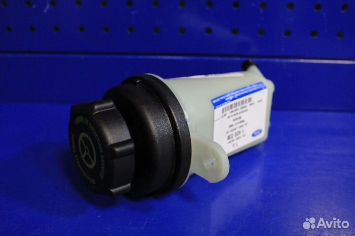 Бачок Гур Форд Фокус 2 1420238