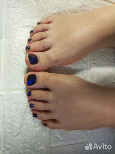 Маникюр и педикюр